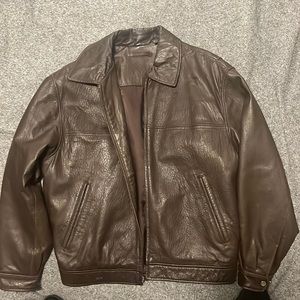 Roundtree & York Jacket - Genuine Lamb Skin - Medium